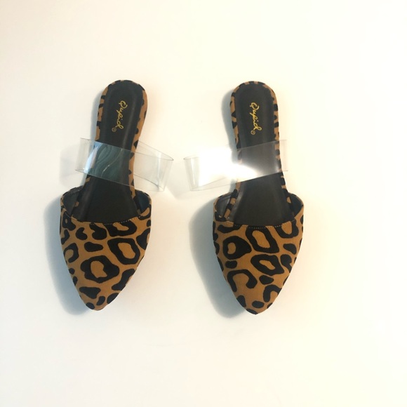 ‼️FINAL CALL‼️Leopard Mule Ballerina Point Flat - Picture 3 of 13